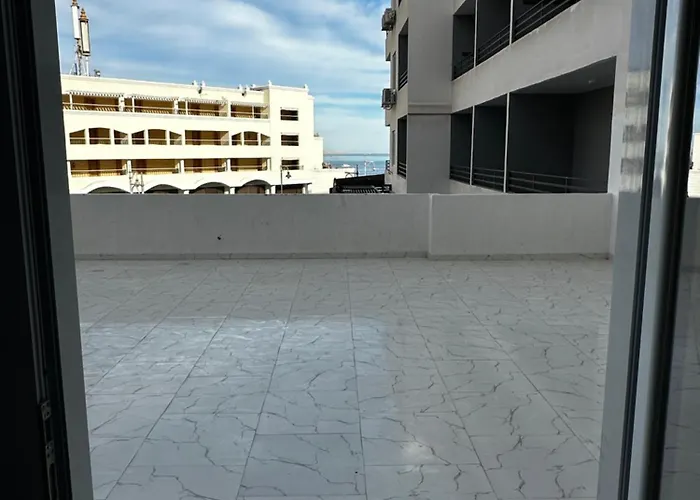 Wonderful Sea View Studio